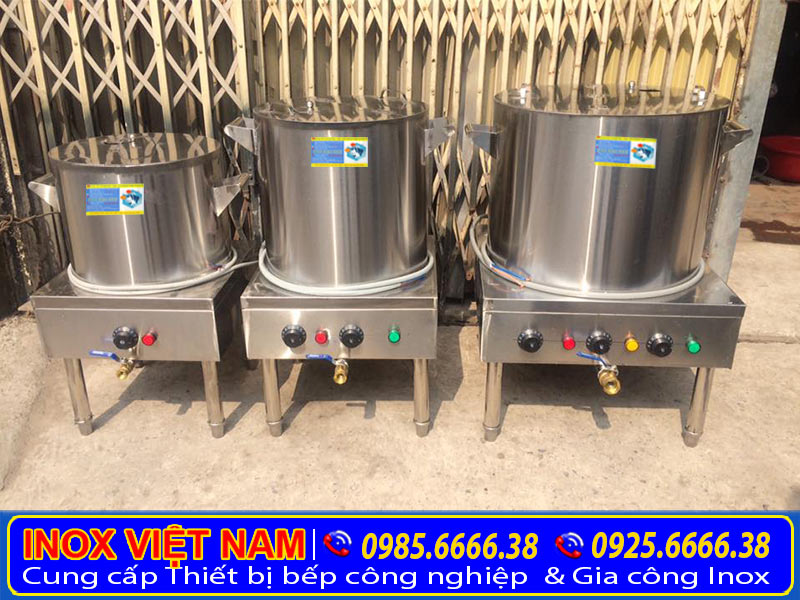 Nồi nấu phở điện với nhiều kích thước khác nhau.