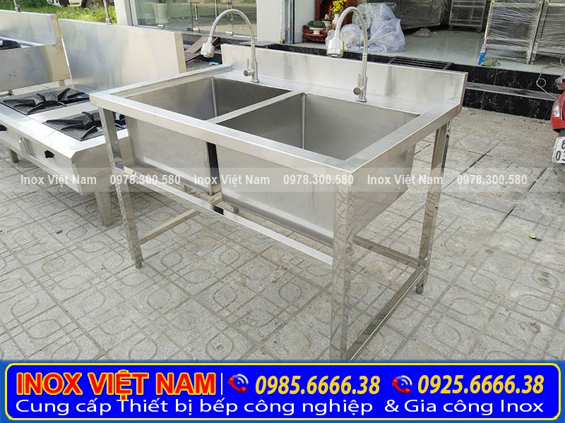 Địa chỉ mua chậu rửa inox, bồn rửa chén inox 2 ngăn có chân giá tốt. Uy tín chất lượng nhất tại TPHCM.
